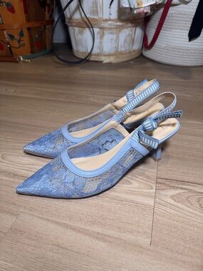 Blue Lace Slingback Pointed-Toe Heels